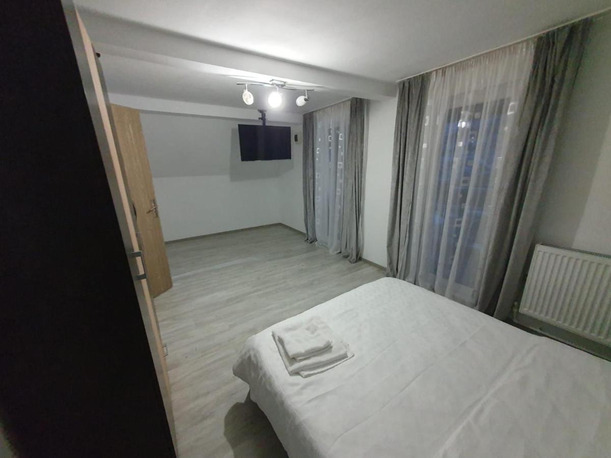 Casa Sandu Holiday home *